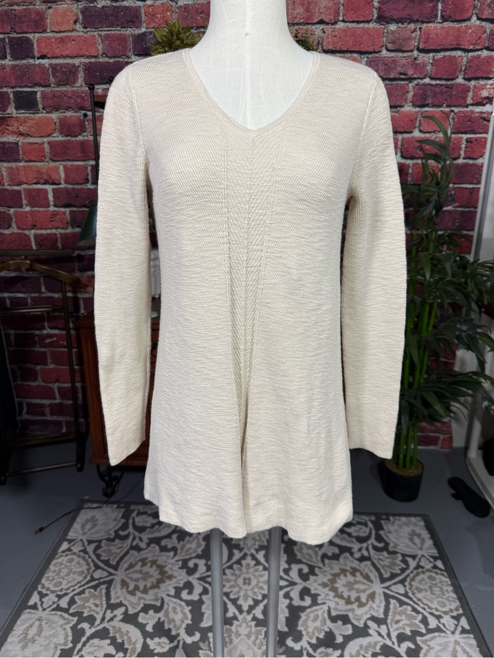 J. Jill Cream V-Neck Textured Knit Tunic Sweater Size XS